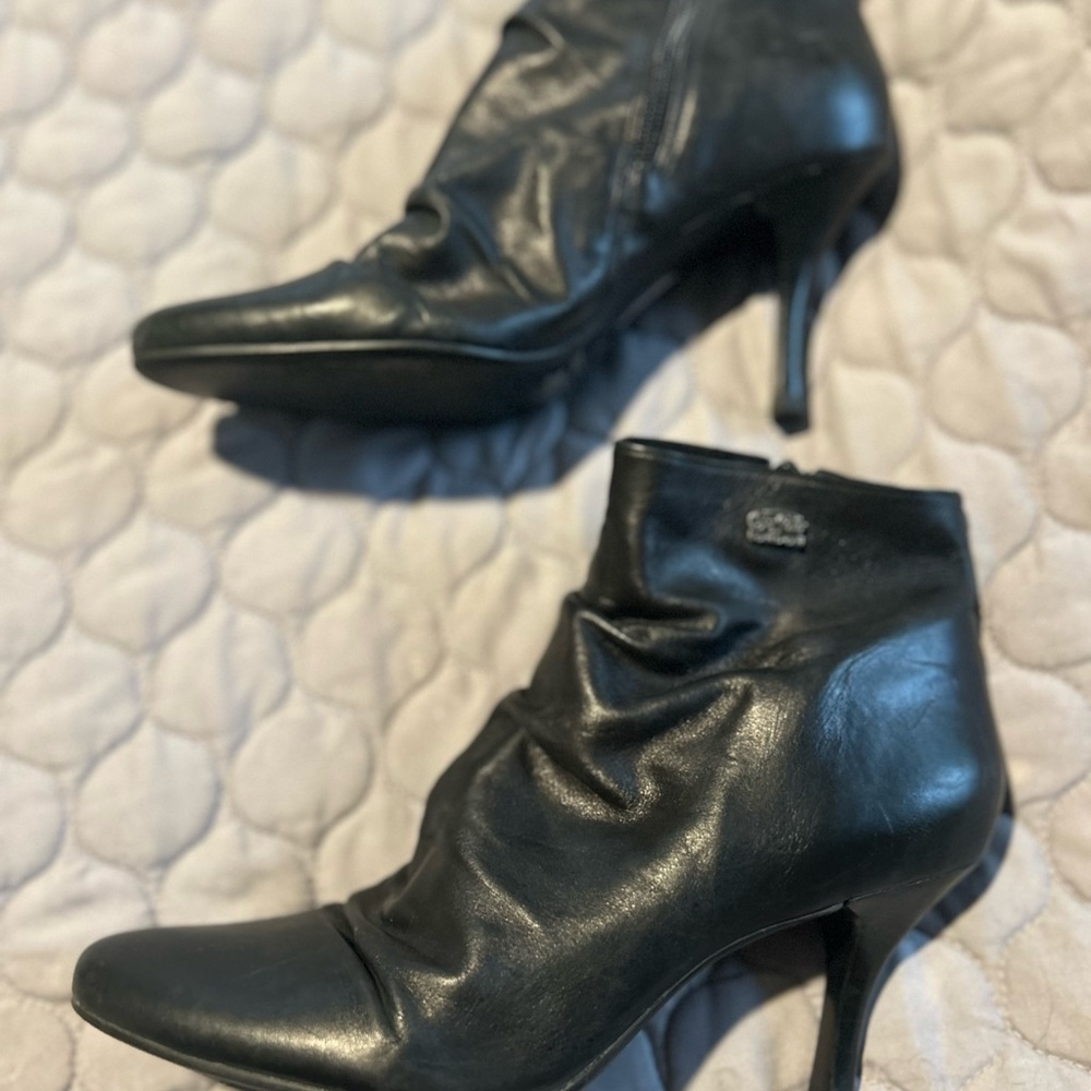 Italian leather shoes/boots; near new condition, size 39 European, 3 inch heel.